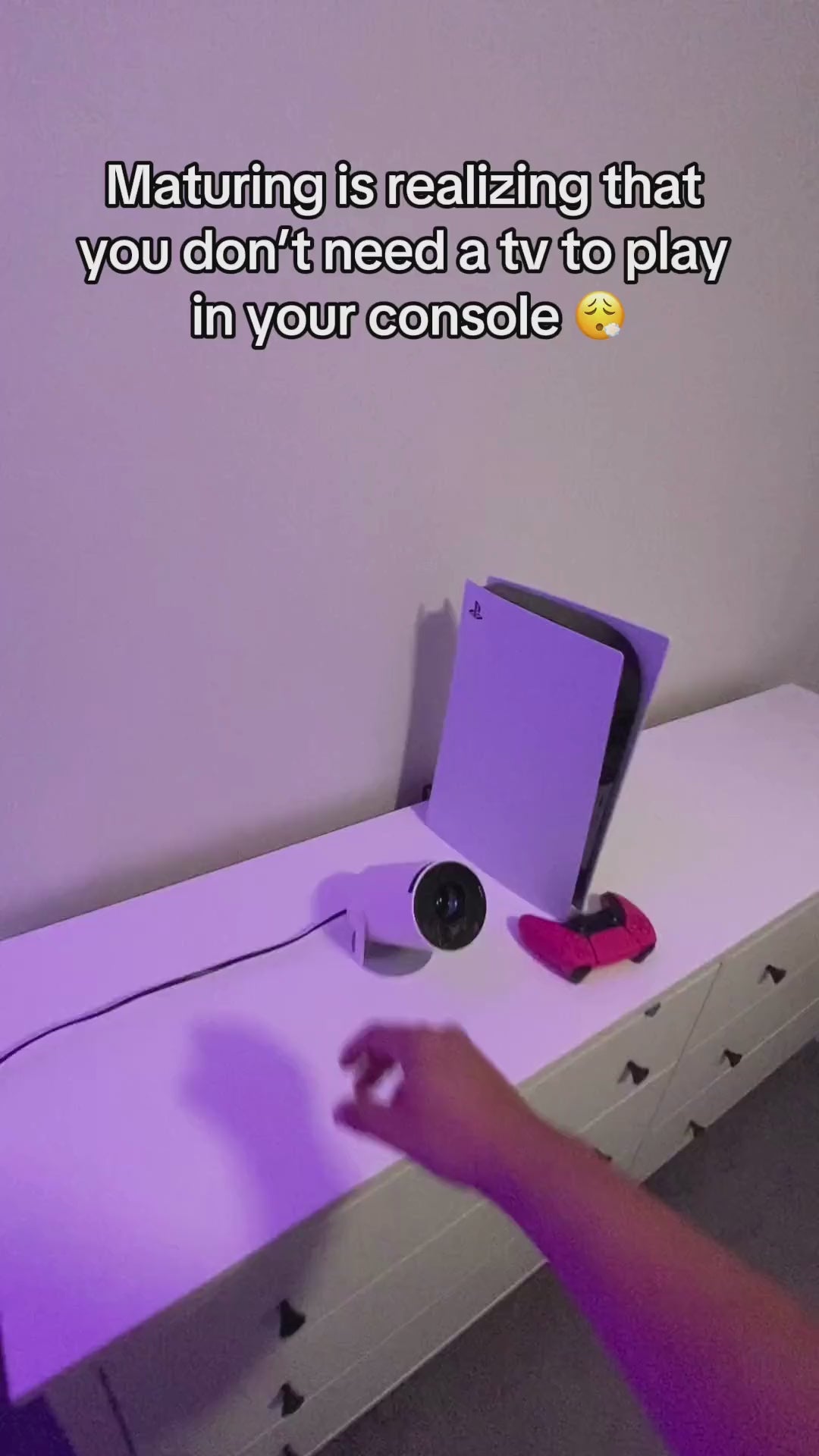 BeamLux™ | HY300 ULTRA 4K Projector video